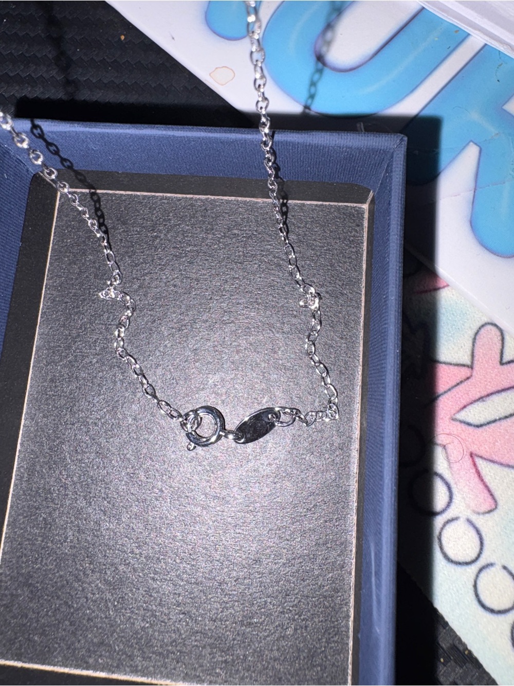 Silver Heart Pendant Necklace with Macrasite and black onyx.- Rhodium chain - Picture 3 of 4